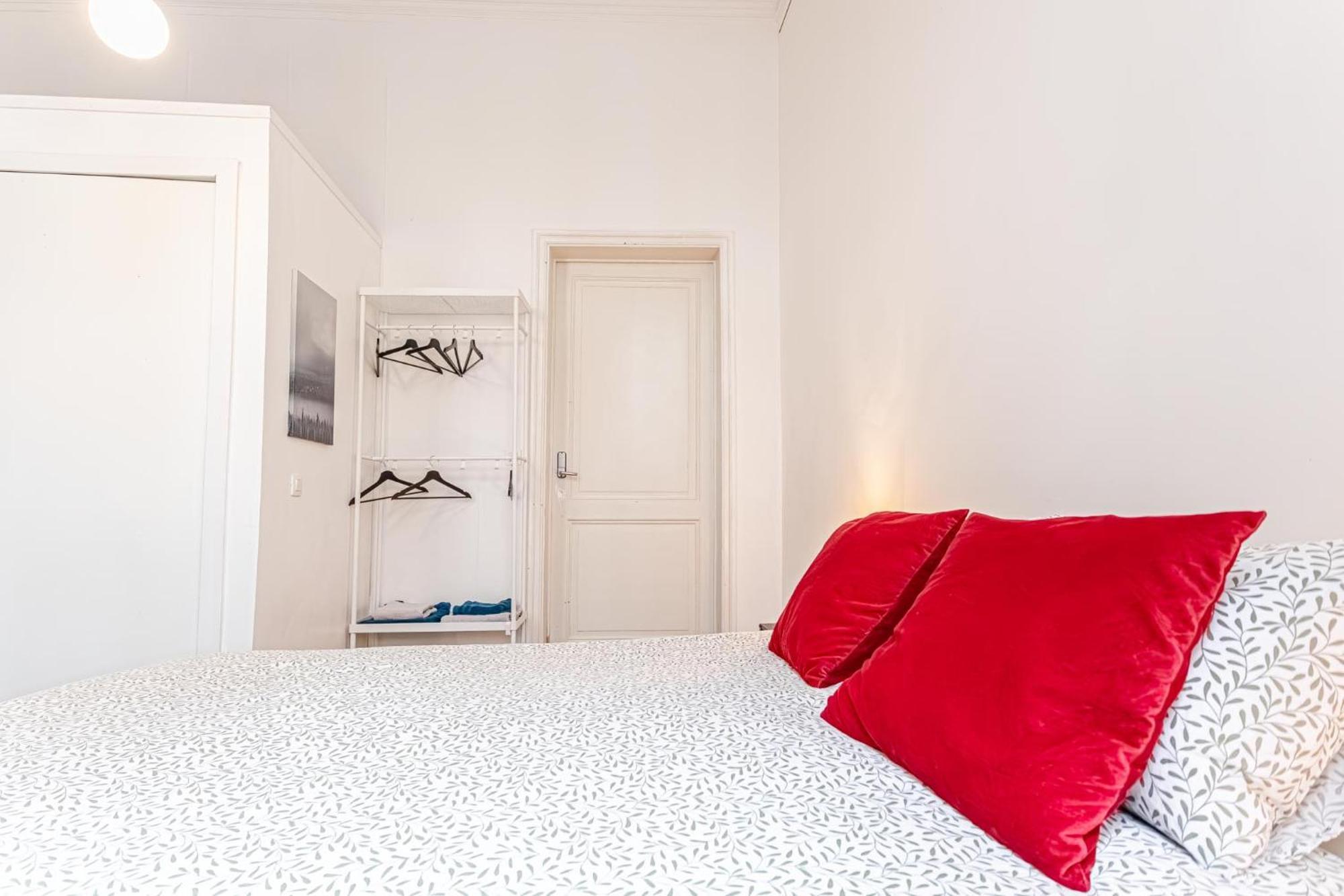 Lovely & Comfortable At Heart Of Apartment Ghent