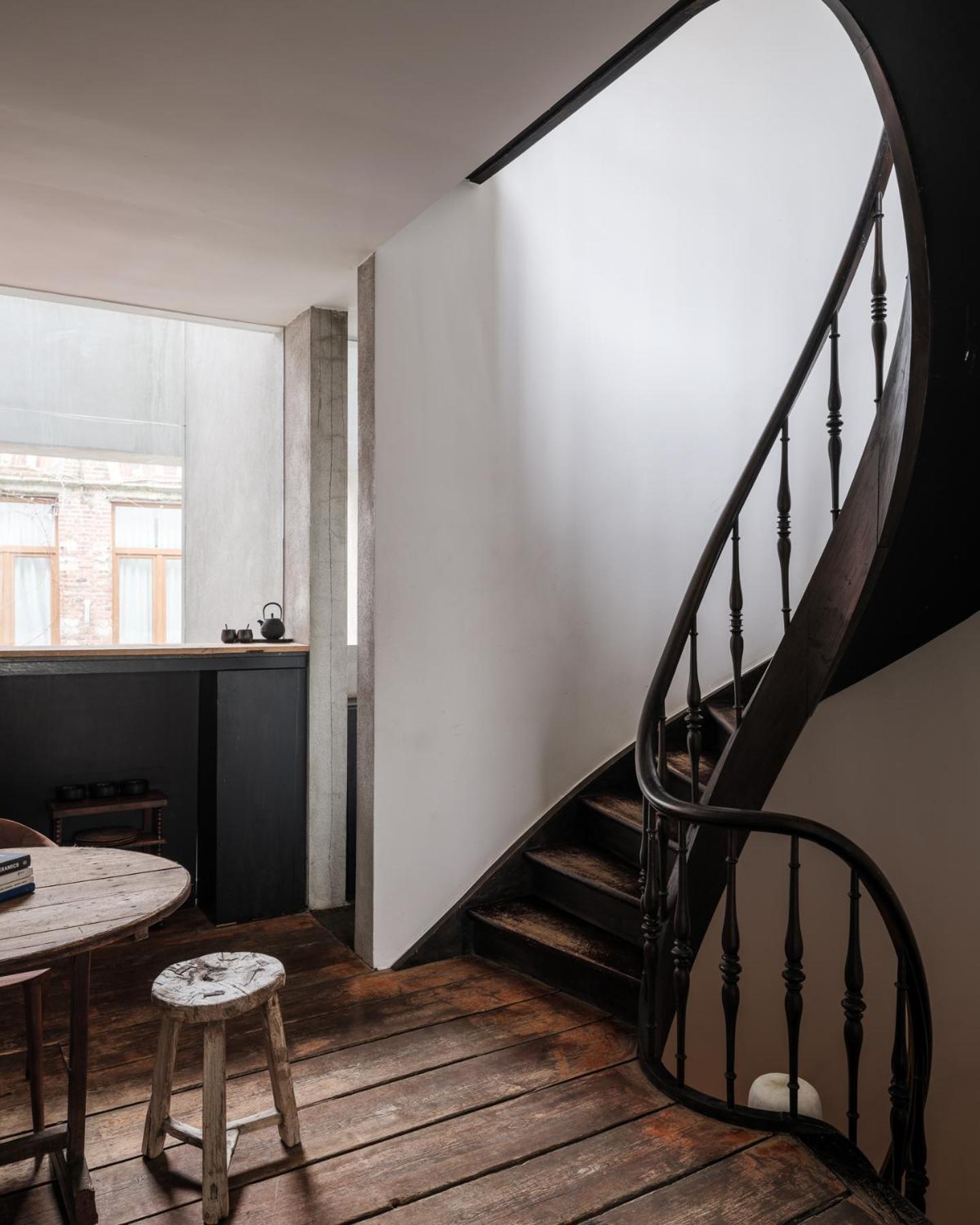 Apartment Shelter 7