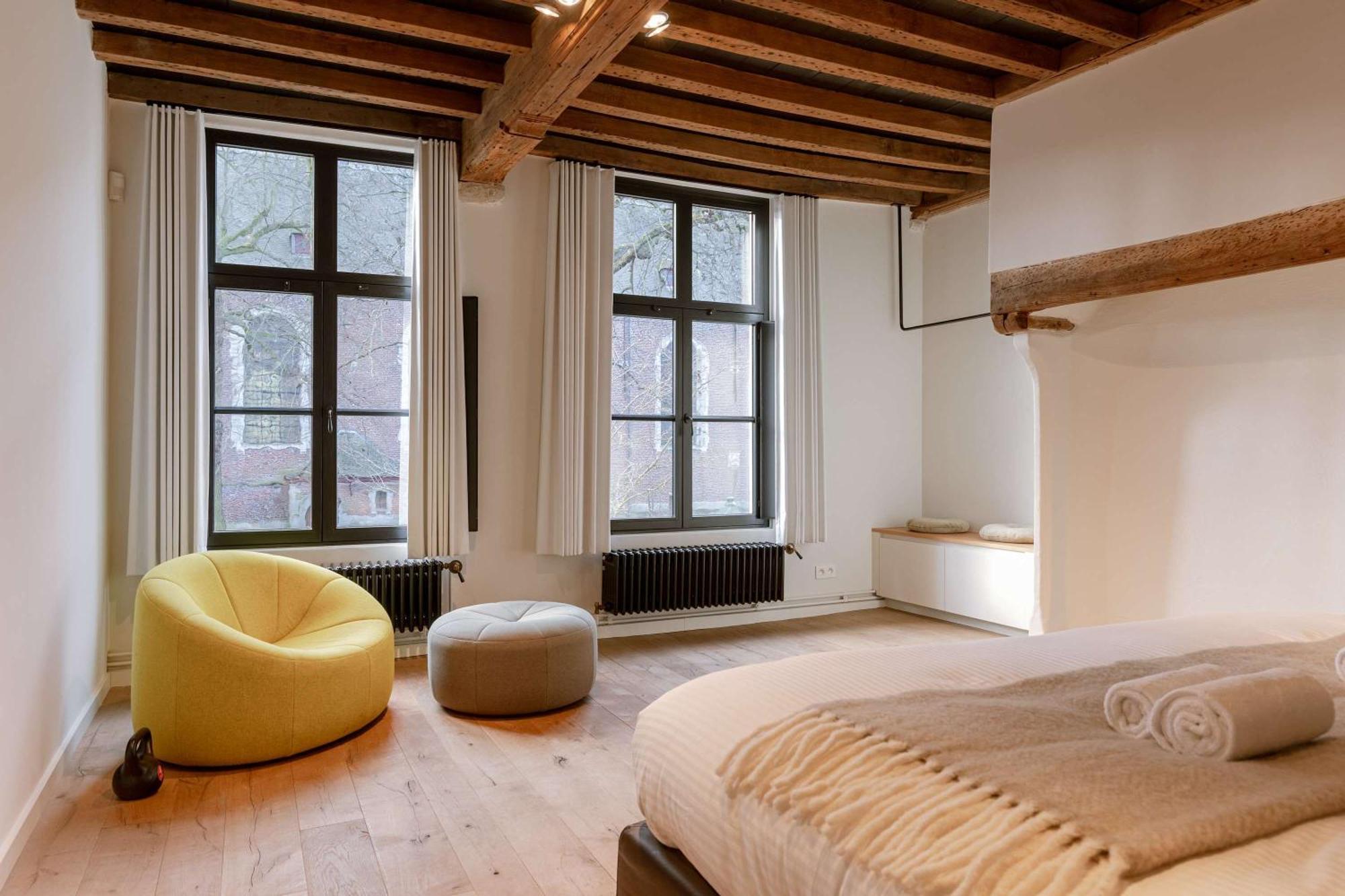 Huswell - Architect Gem In The Heart Of