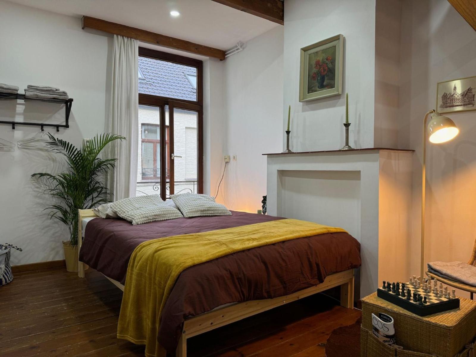 3-person Cozy Place In The Center Of Ghent