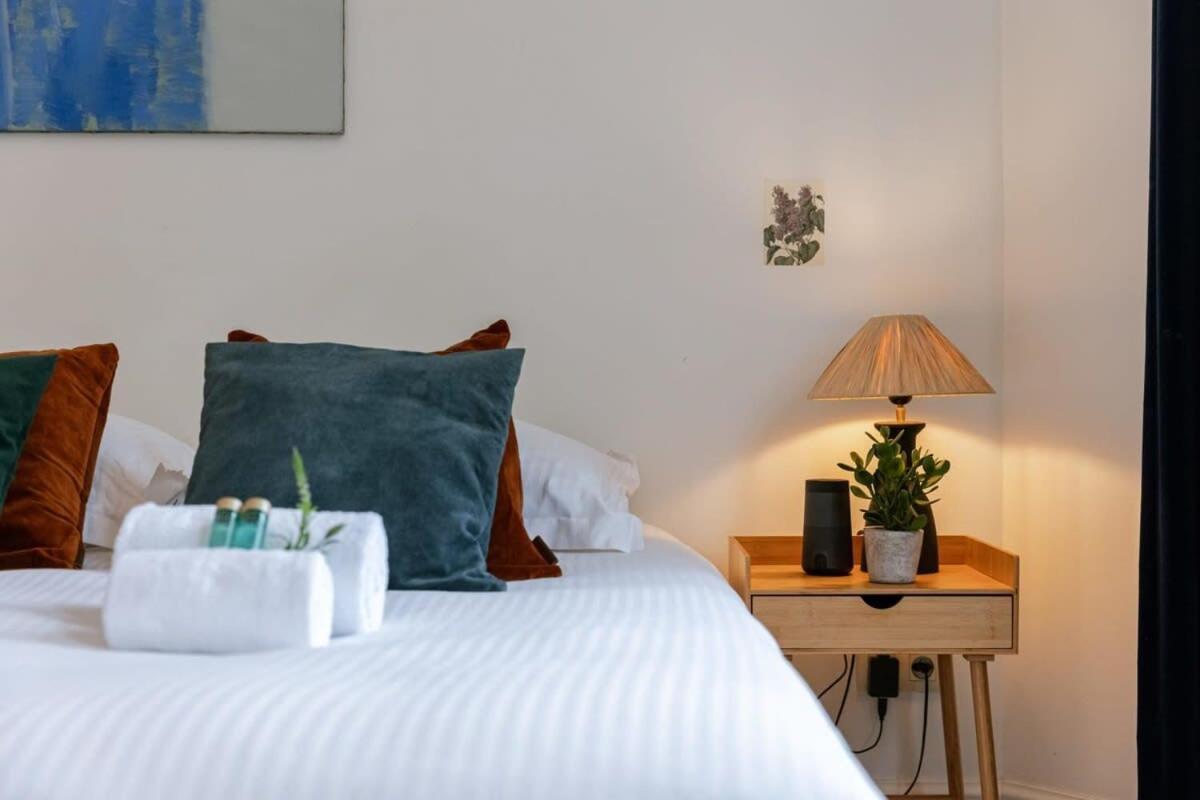 Huswell - The Jungle' In The Heart Of Appartement Gent