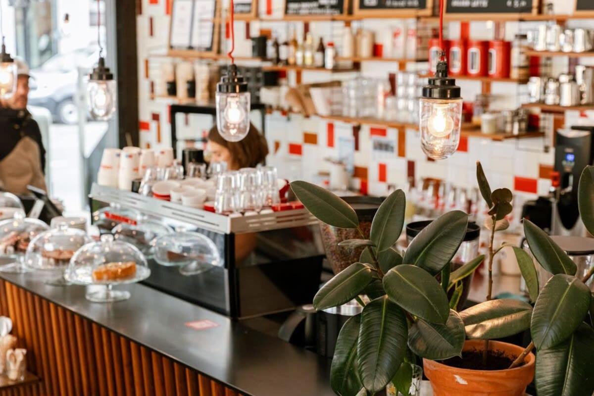 Huswell - The Jungle' In The Heart Of Appartement Gent