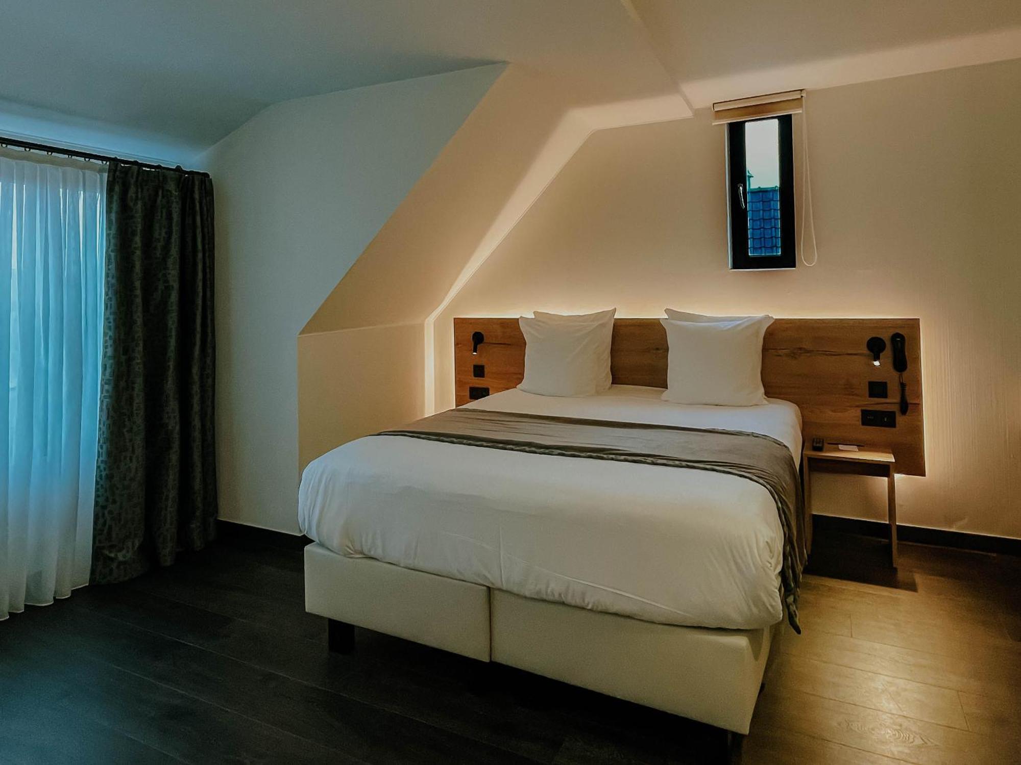 Harmony Hotel