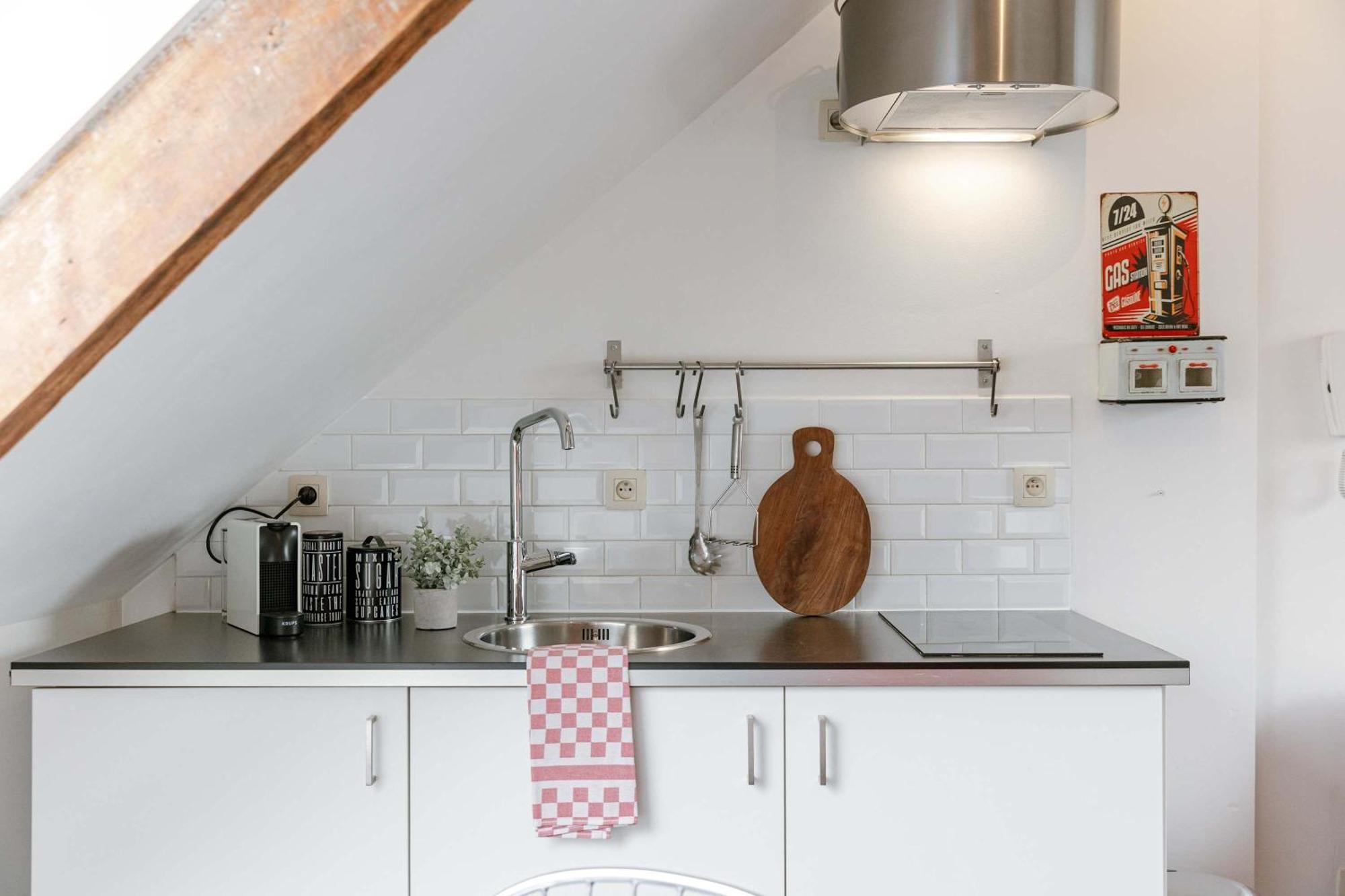 Huswell - Cozy Retro In The Heart Of *