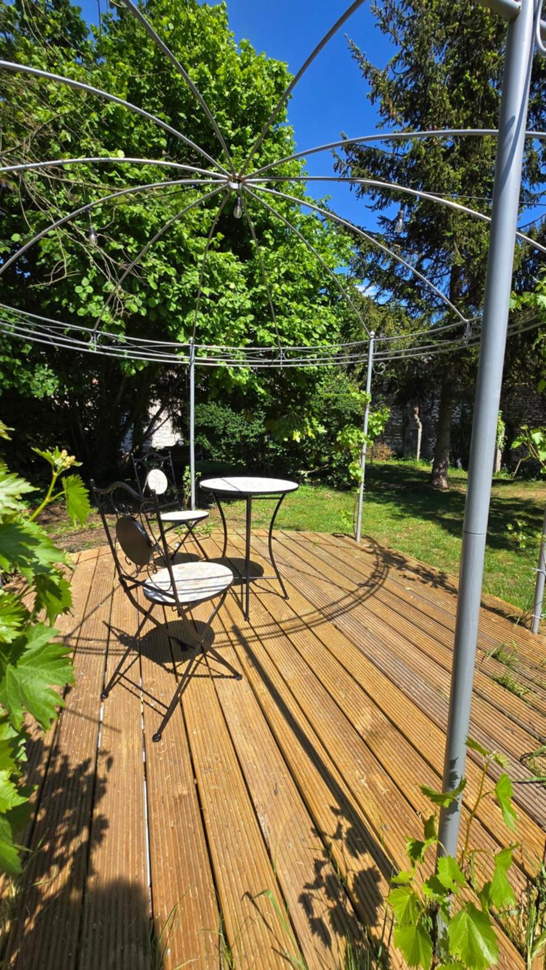 Osti Bed & Breakfast