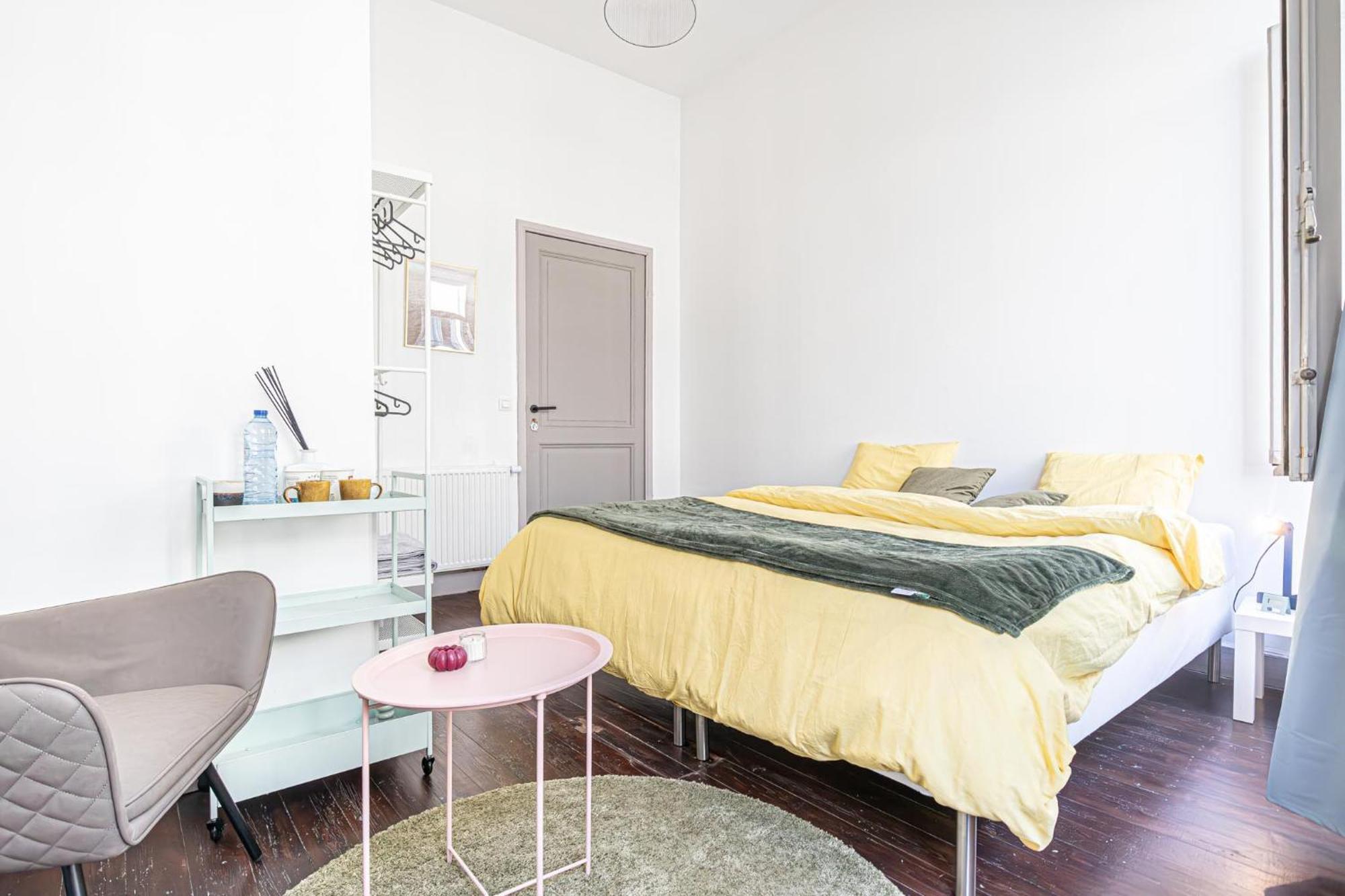 Appartement Modern Connected 6 In The Heart Of Gent