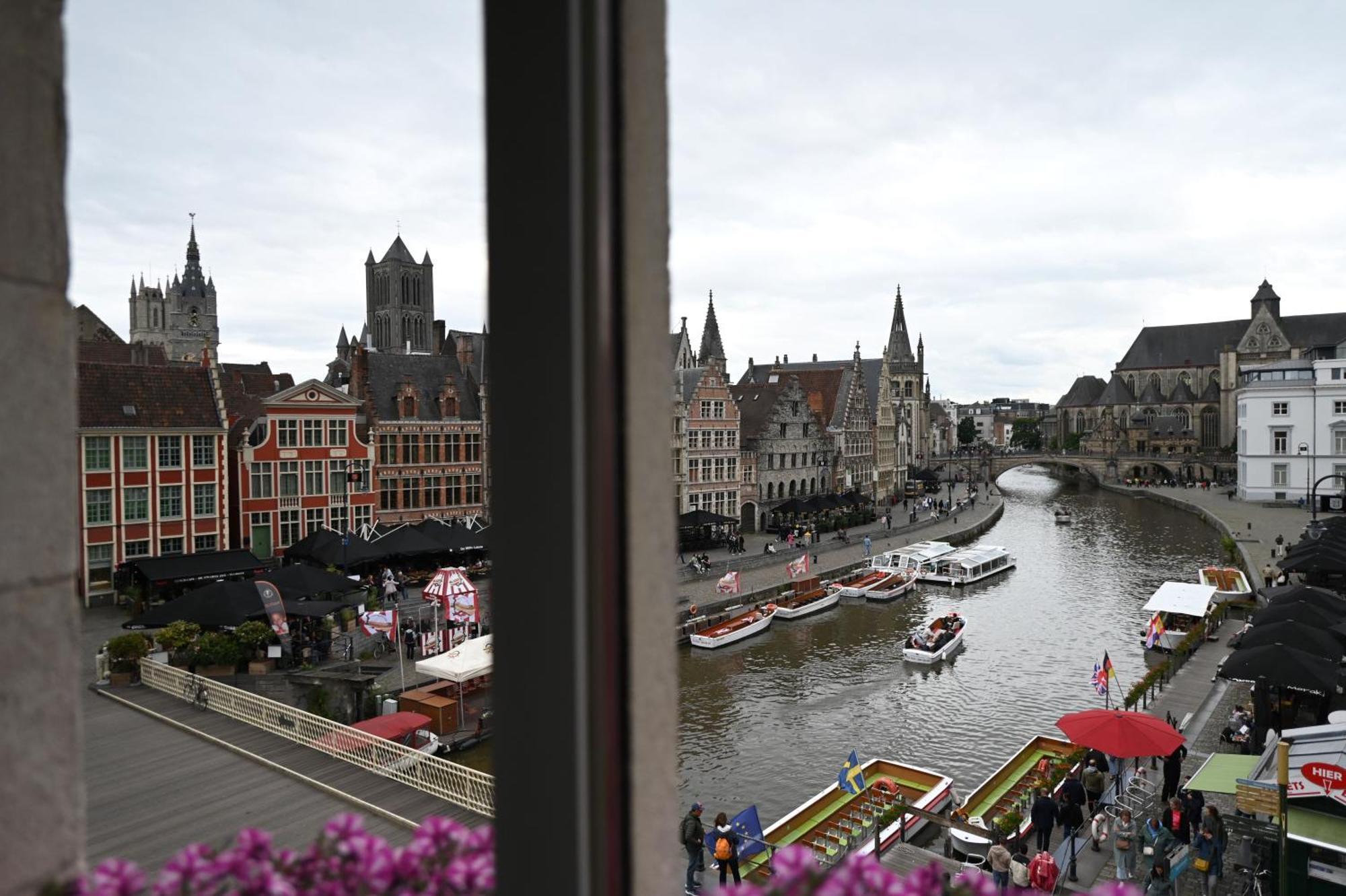 Bed & Breakfast With A View Ghent