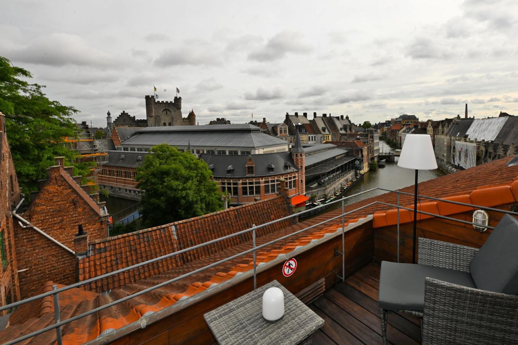 Bed & Breakfast With A View