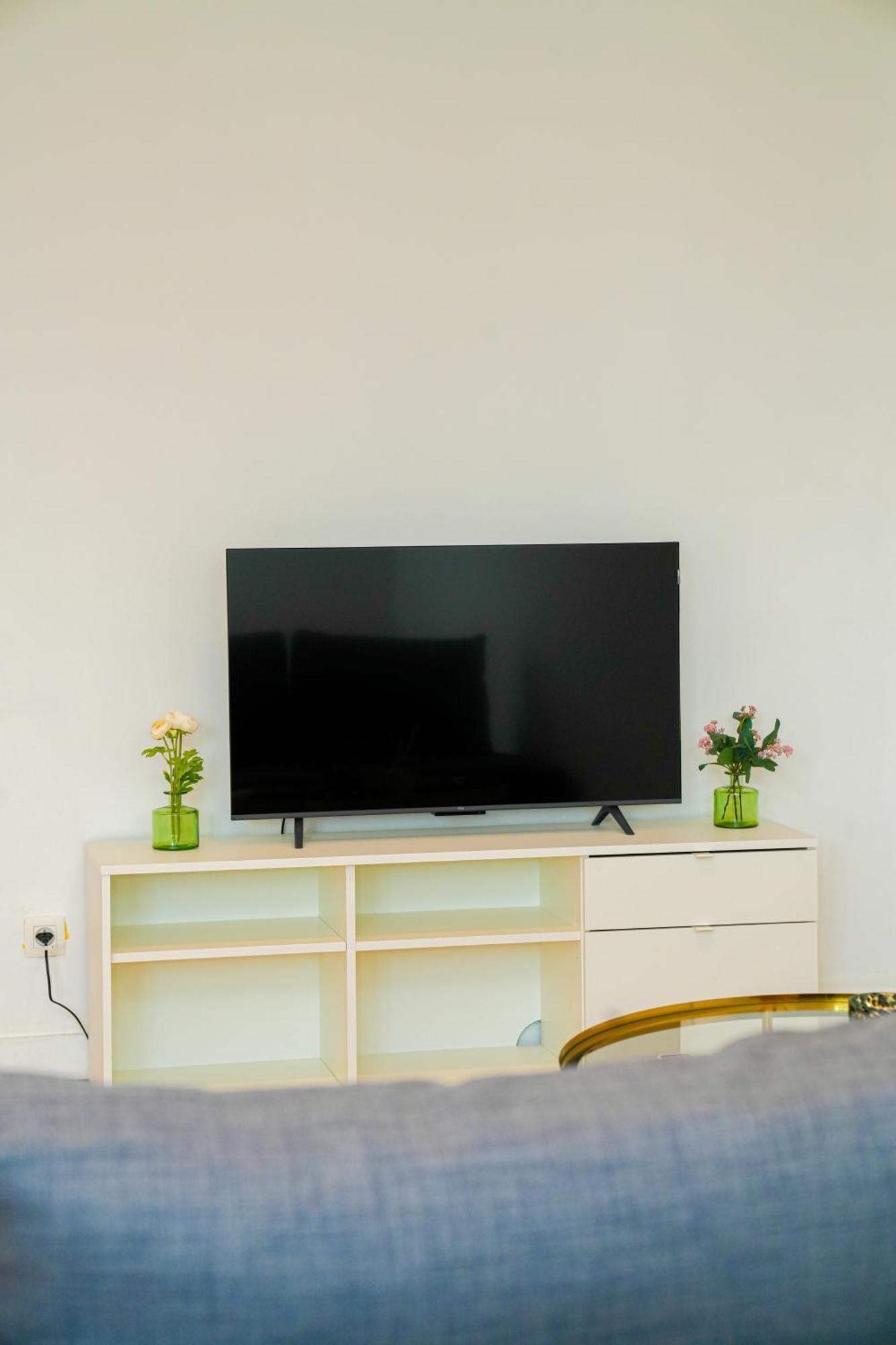 Modern 1br & 1lr Apartment, 10 Min Walk To Center * Gante