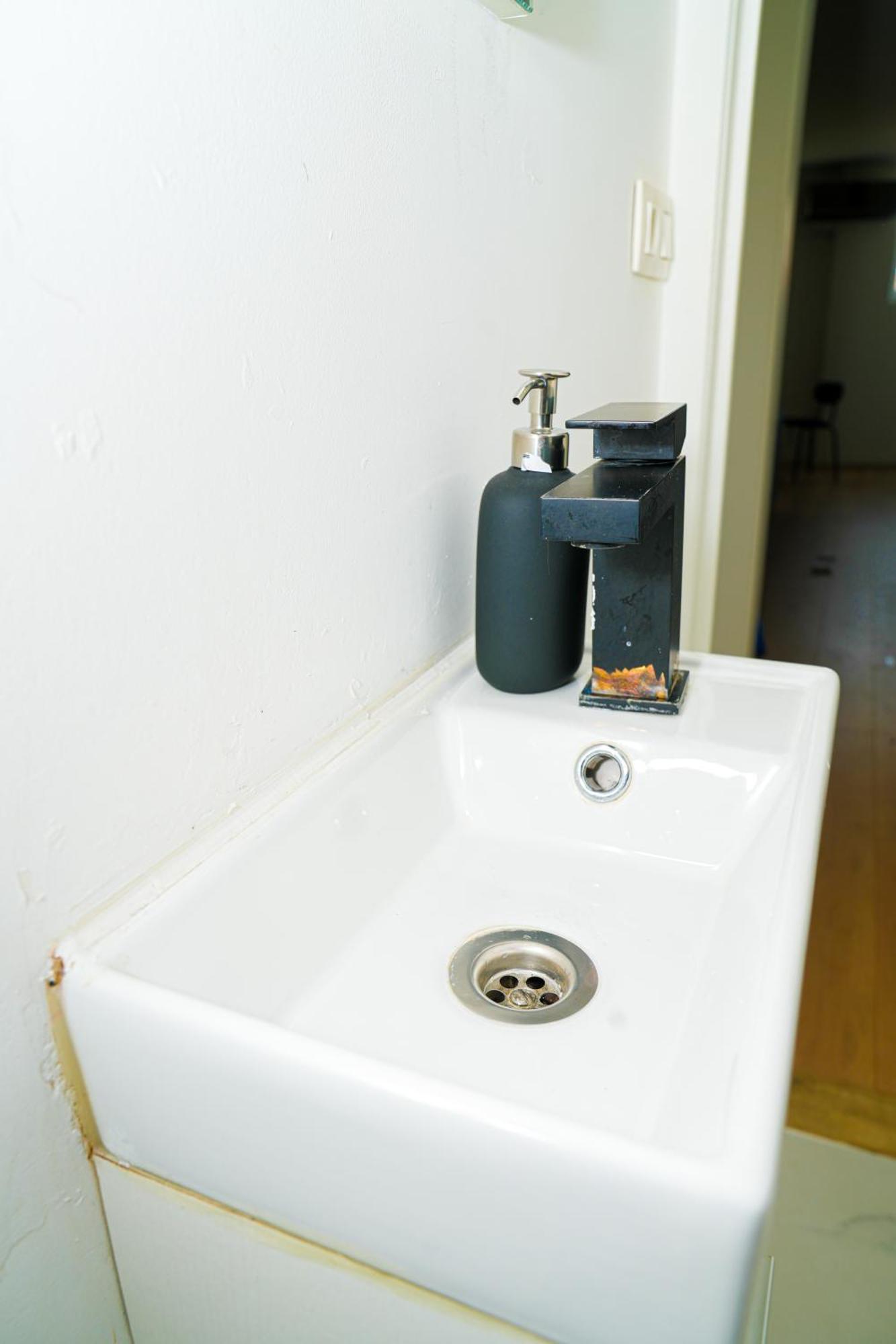 Apartamento Modern 1br & 1lr Apartment, 10 Min Walk To Center Gante