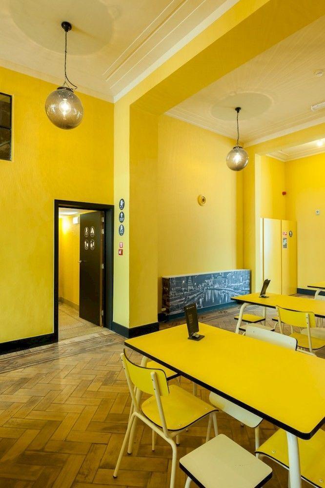 Hostel Backstay *