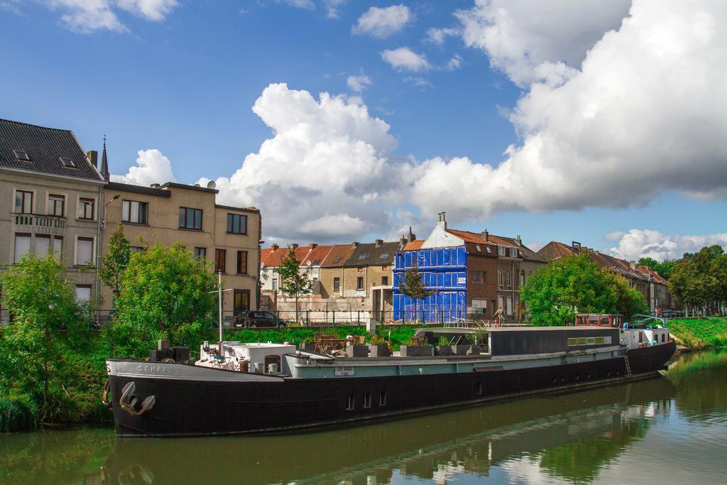 B&B B³ Boat Ghent