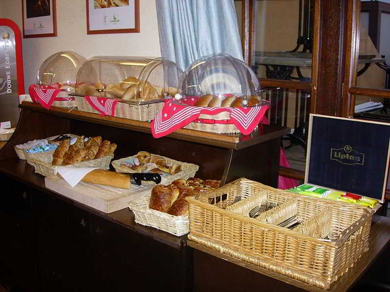 Campanile & Restaurant Hotel 2*