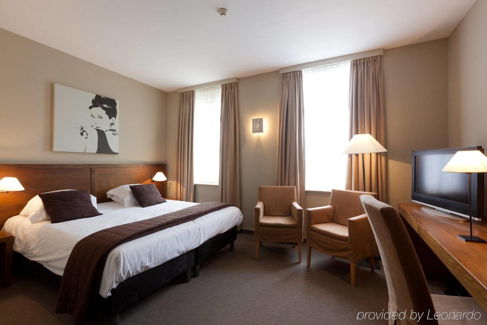 De Flandre Hotel 4*