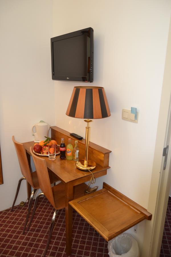 Hotel The Lord 2*