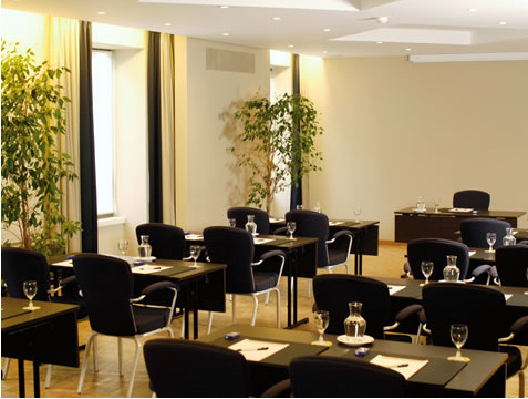 Nh Sint Pieters Hotel Gent