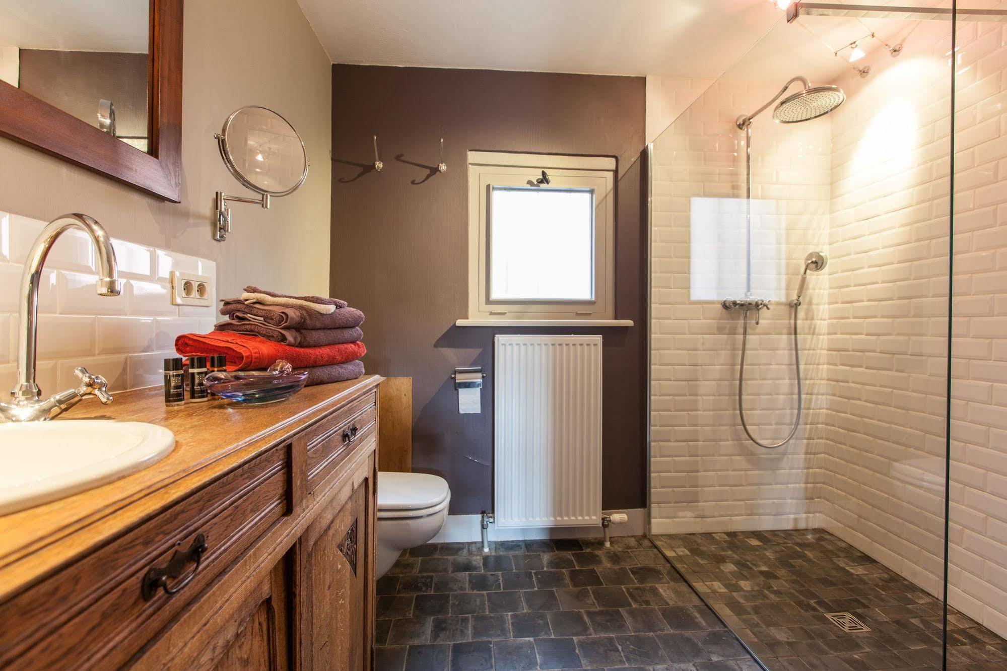 Bed & Breakfast Door 10 3*