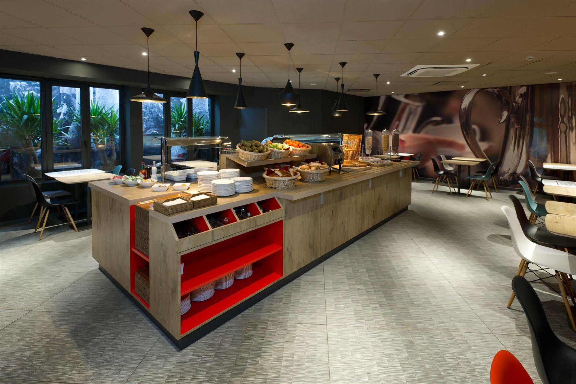 Hotel Ibis Centrum St. Baafs Kathedraal 3*