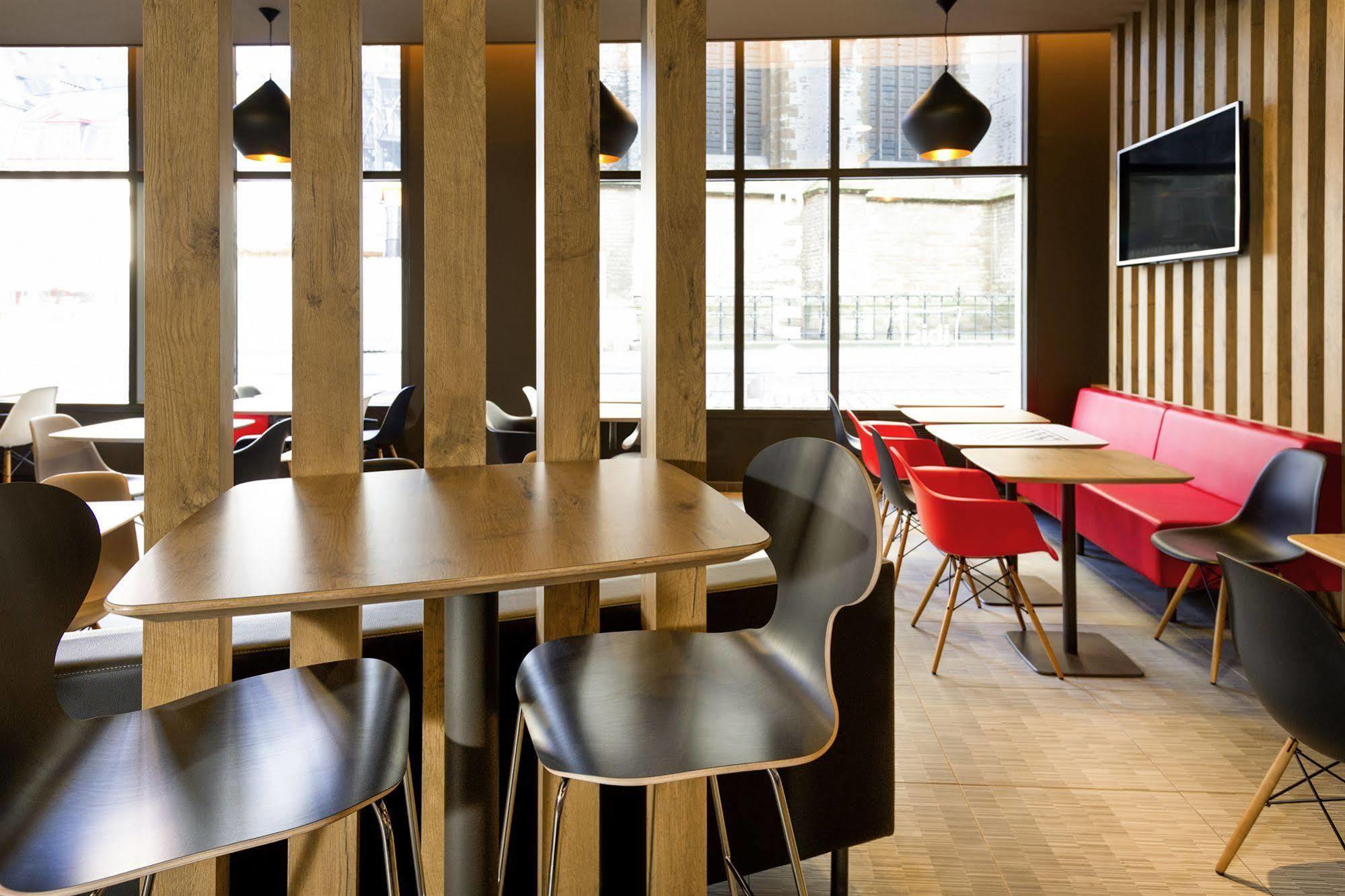 Hotel Ibis Centrum St. Baafs Kathedraal 3*