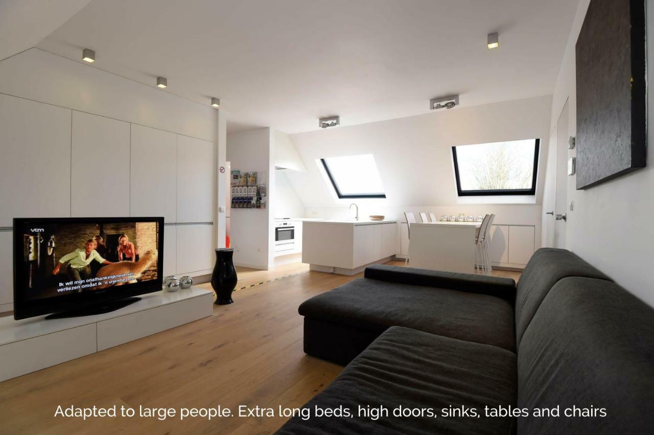 Apartment In *