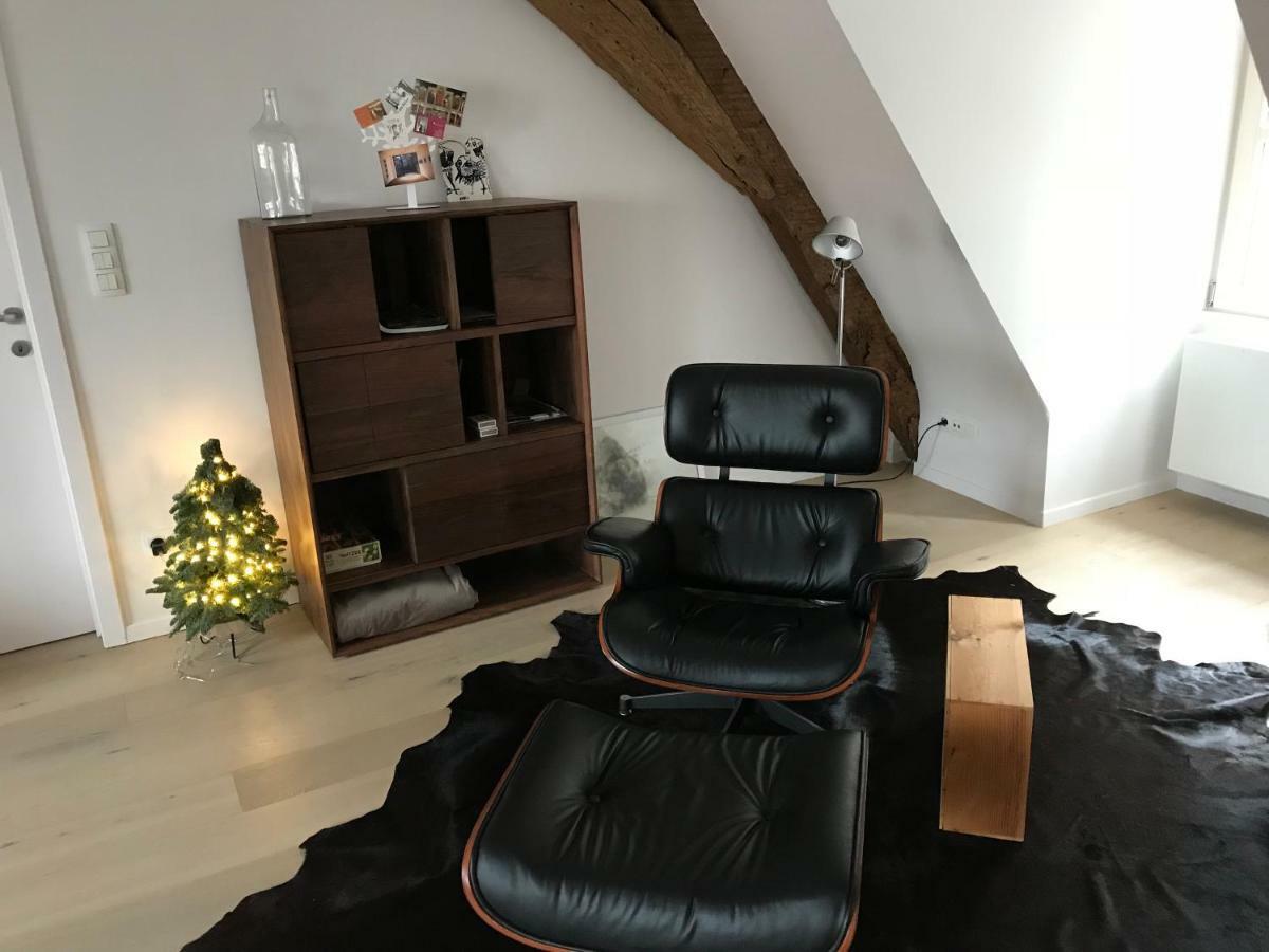 Living The Dream * Gent