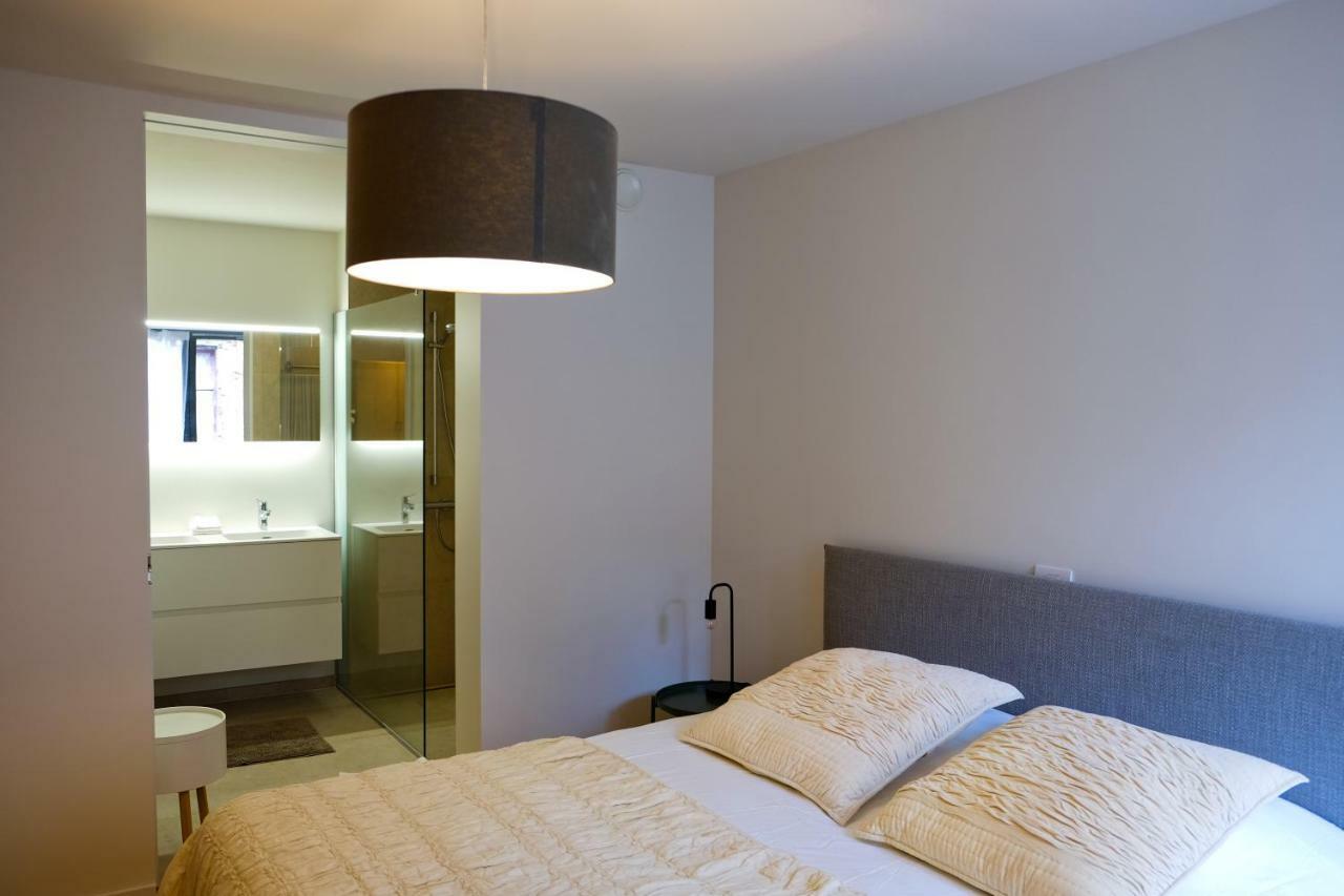 Modern In The Heart Of Apartamento Gante