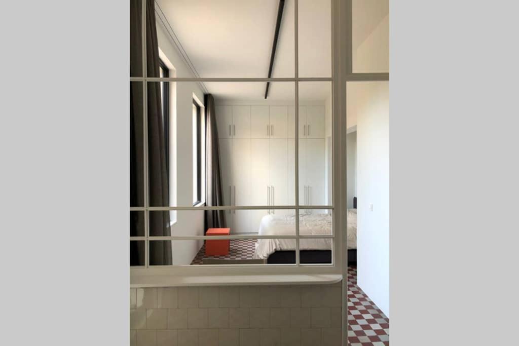 Apartment Xlsr, Lightfull Garden In The Center Of Ghent