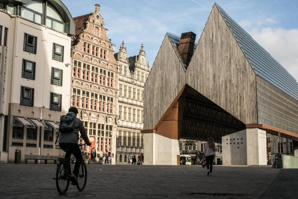 Apartment Xlsr, Lightfull Garden In The Center Of Ghent
