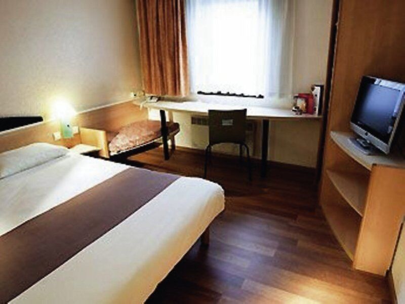 Ibis Centrum St. Baafs Kathedraal Hotel 3*