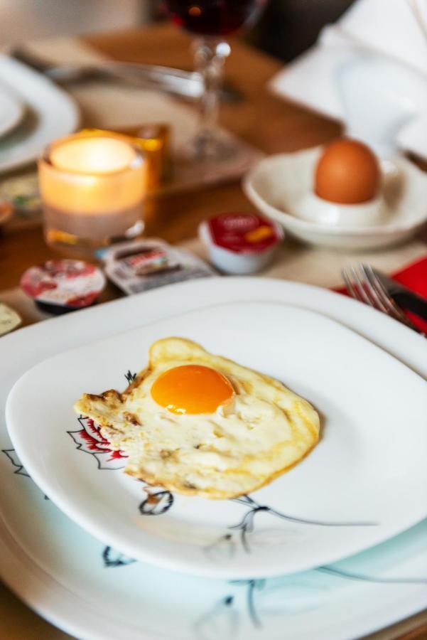 Bed & Breakfast Rose House 2*