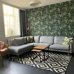 Anna Place