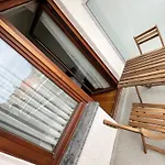 Spacious 2 Bedroom App In The Center With Balcony