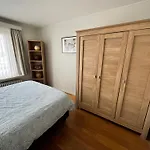 Spacious 2 Bedroom App In The Center With Balcony