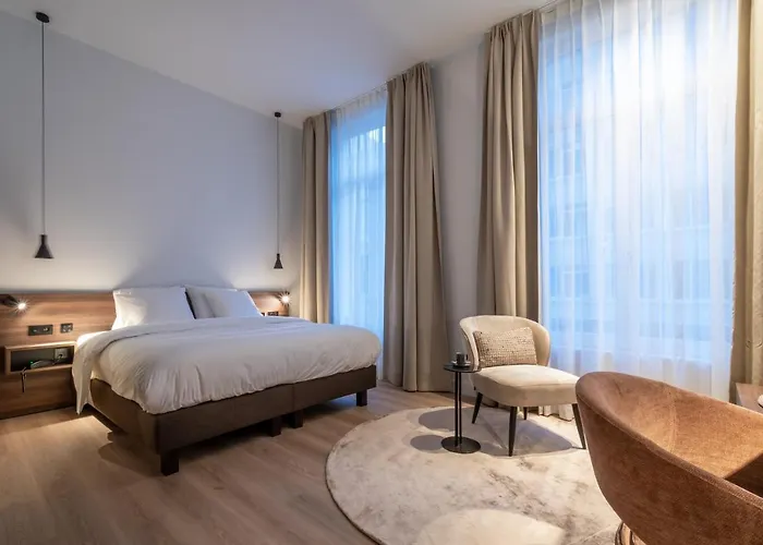 One Two Four - Hotel & Spa