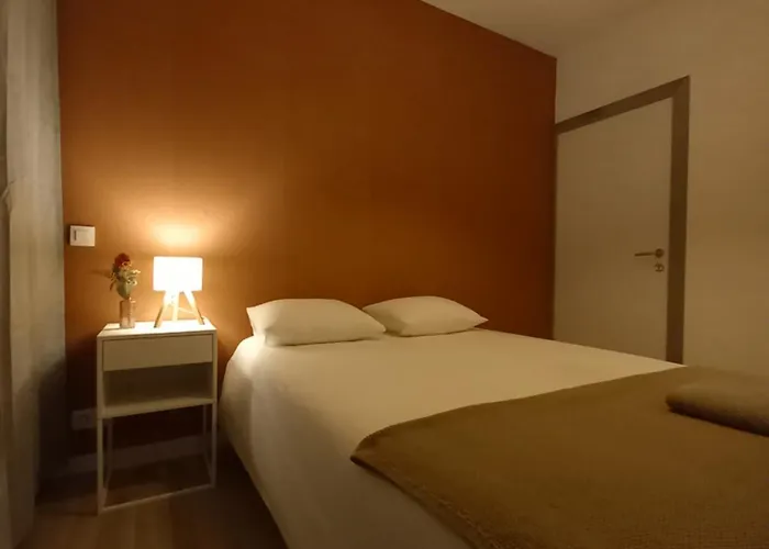 Comfy Stay 9052