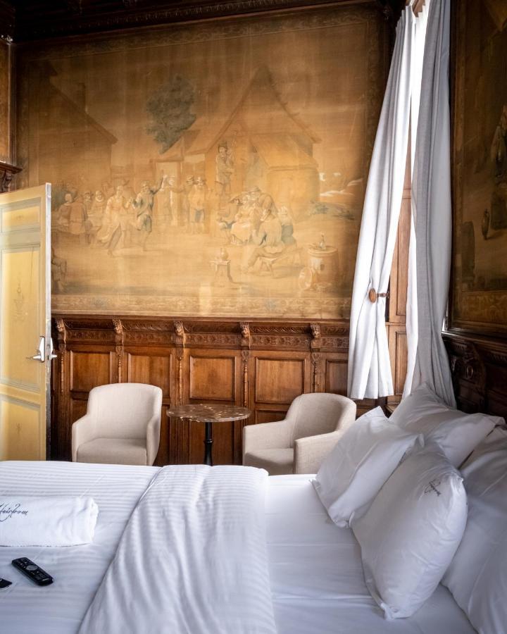 Heirloom - The Mansion 3*