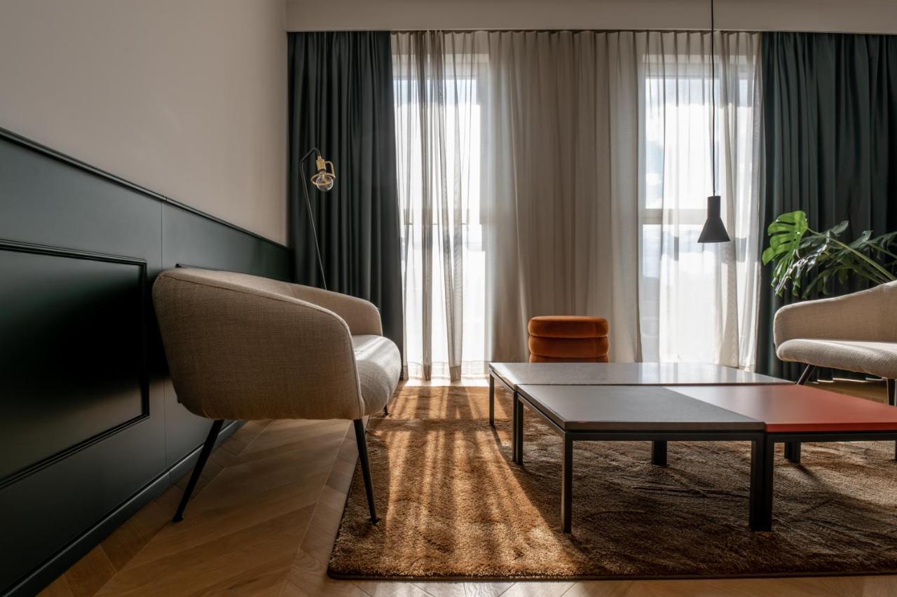 Yalo Urban Boutique Hotel 4*