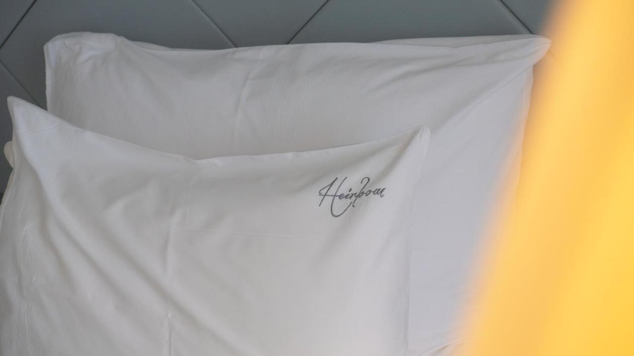 Heirloom - A Flemish Tale 3*