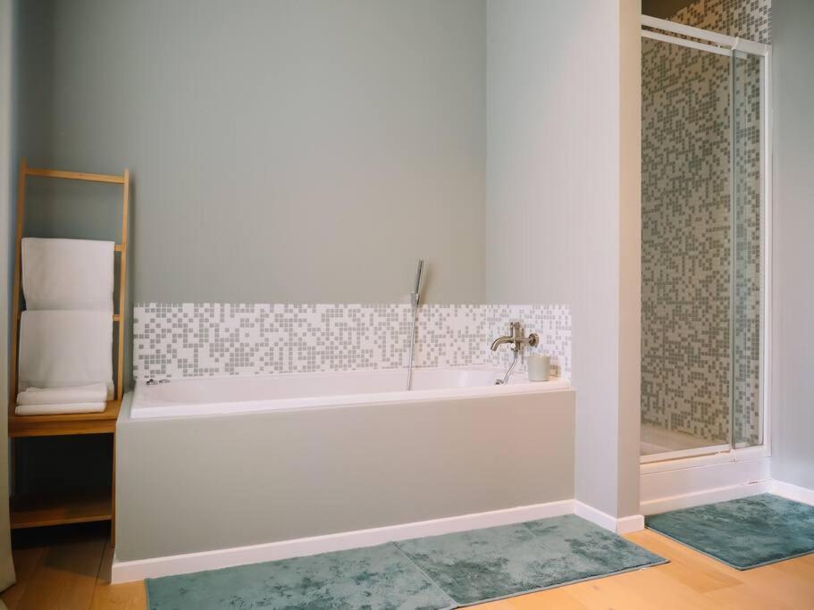 Gezellig & Ruim Rijhuis Met 3 Slaapkamers Dichtbij Holiday home *