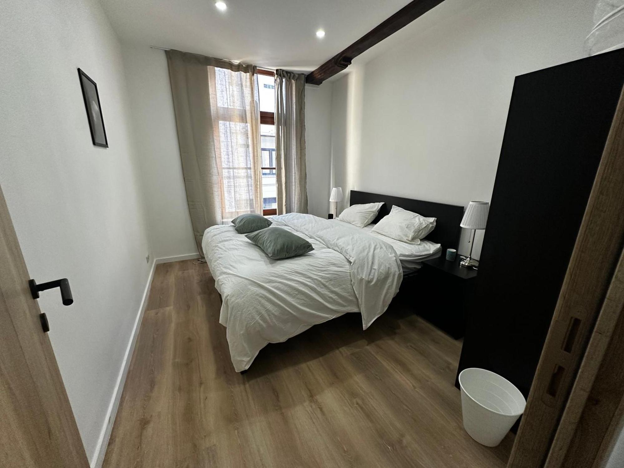 Appartement Charming Canal-side In The Heart Of *