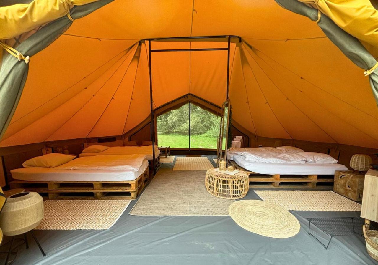 Glamping Bivak - Urban Gardens Campsite Ghent