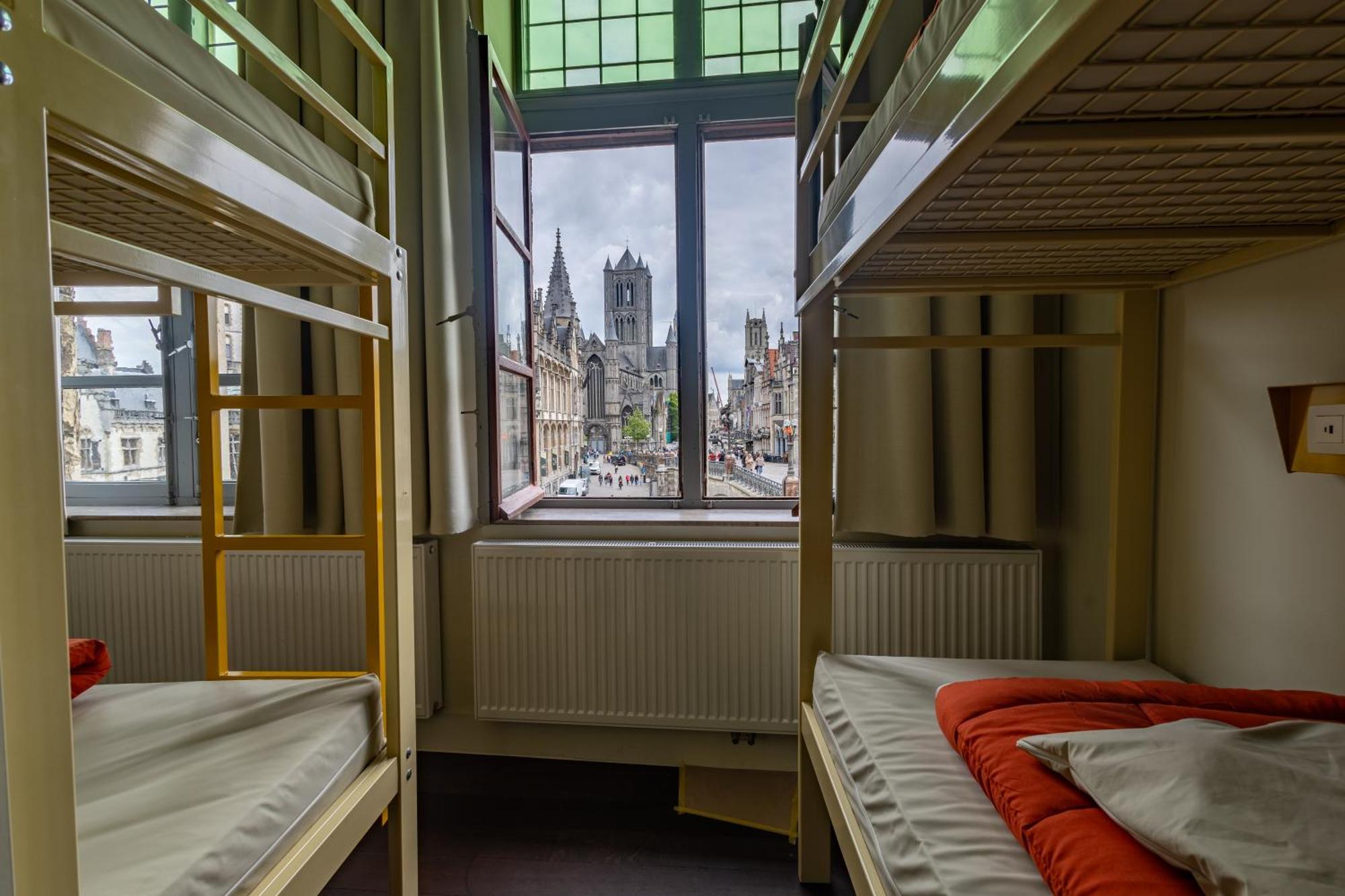 Uppelink Hostel Gent