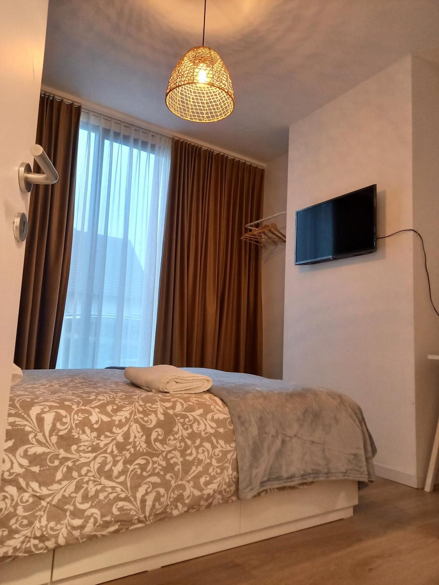 Comfy 9052 *