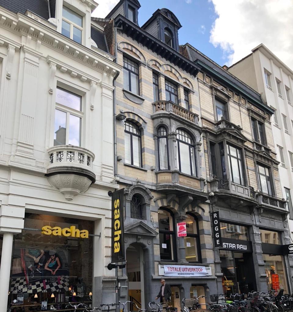Heirloom - A Flemish Tale Ghent