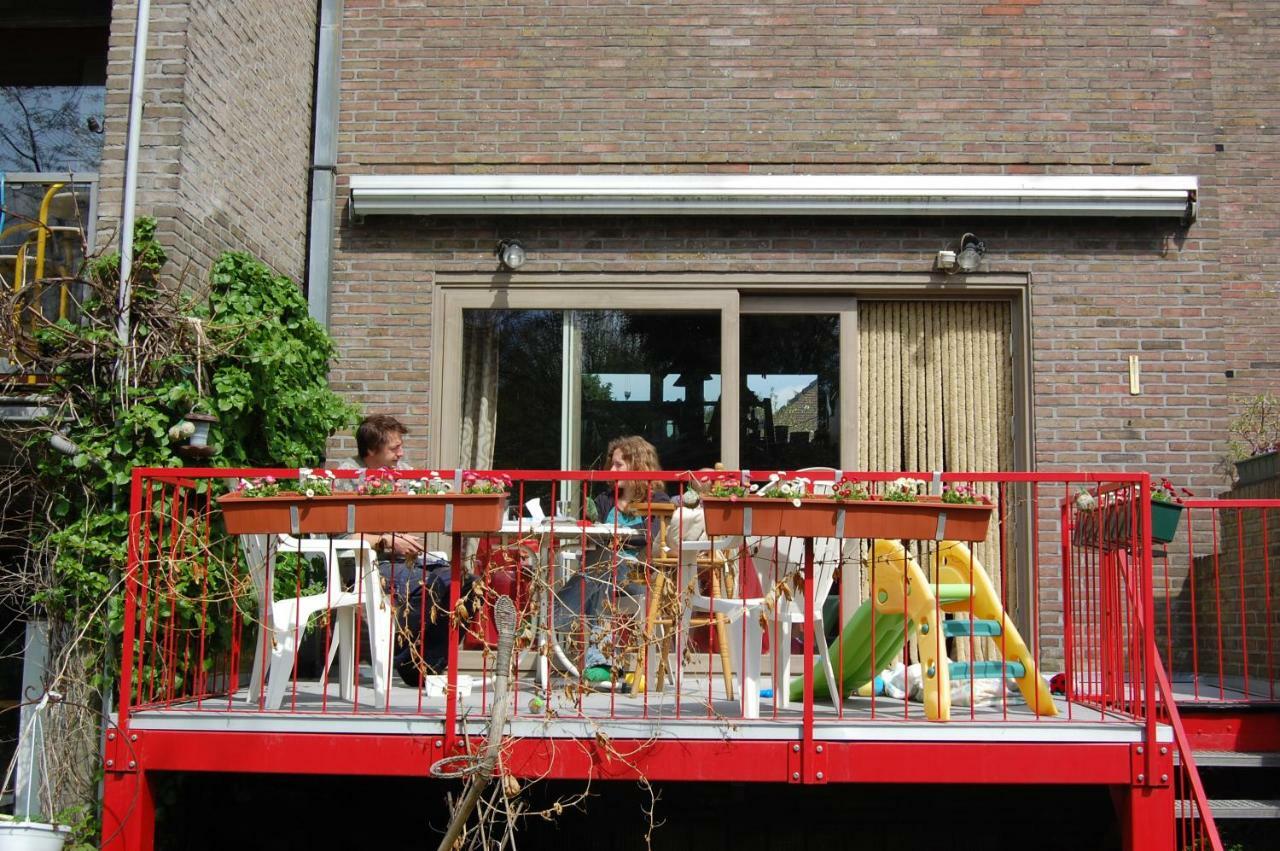 Bed & Breakfast Bij Moemee Ghent